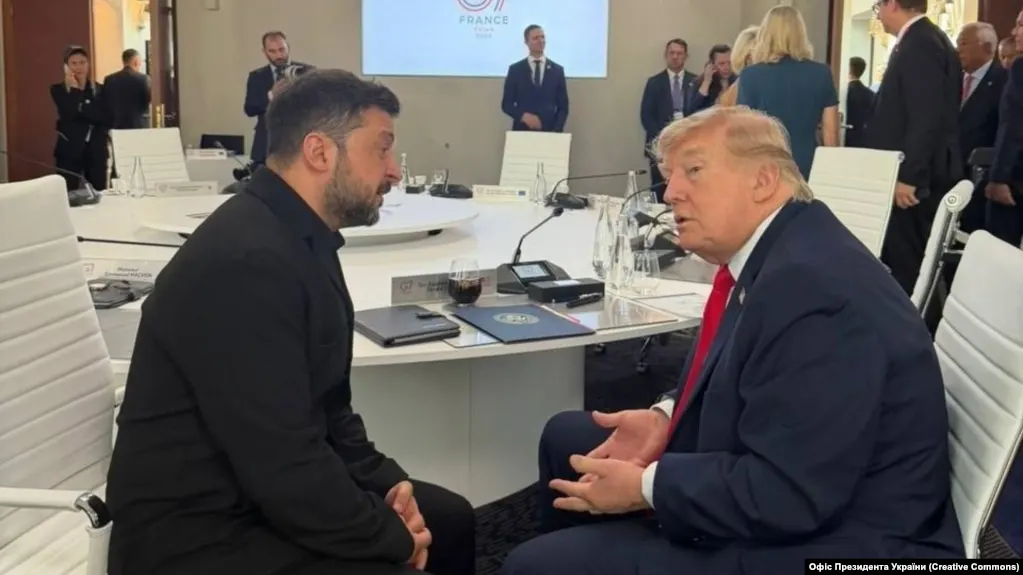 На саммите G7 в Эвиане лидеры согласовали необходимость увеличить давление на Россию; обсуждались возможные ограничения в нефтегазовом и банковском секторах, а также поставки ПВО для Украины.