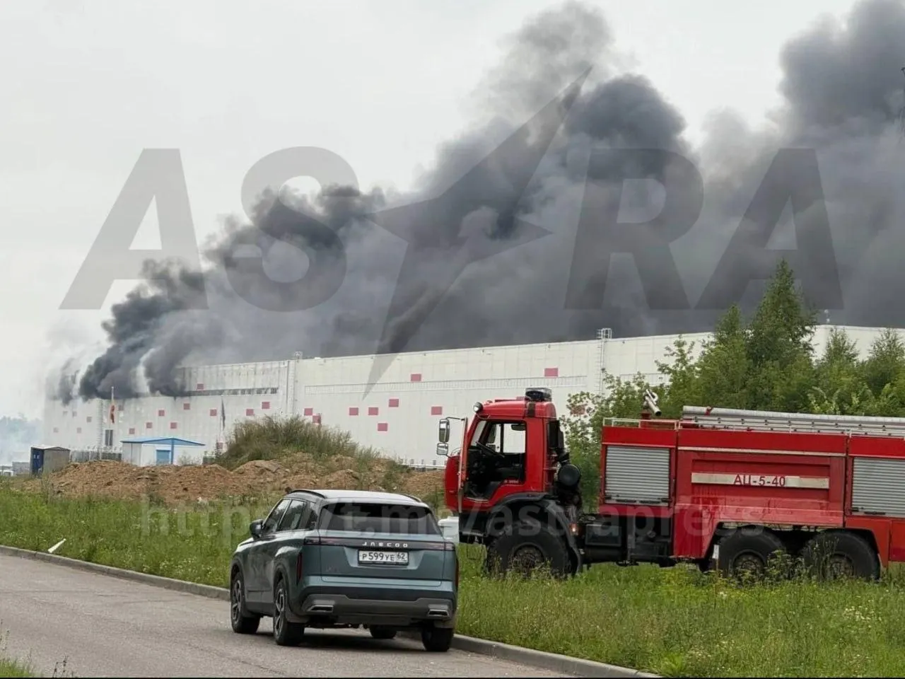 За ночь в нескольких регионах зафиксированы атаки беспилотников, пострадавшие и разрушения; также прошли задержания и кадровые изменения в издательской сфере.