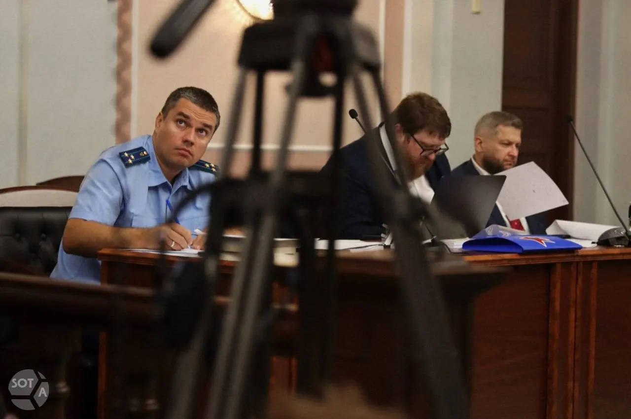 Прокурор заявил об основаниях для удовлетворения иска об исключении партии «Яблоко» с выборов в Государственную Думу, ссылаясь на нарушения в финансировании и данные Росфинмониторинга.