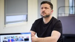 Президент Украины Владимир Зеленский считает, что усиление ограничений в российском сегменте интернета связано с подготовкой к масштабной мобилизации и возможному новому наступлению в Украине, а также не исключил риск провокаций против стран Балтии для проверки реакции НАТО.