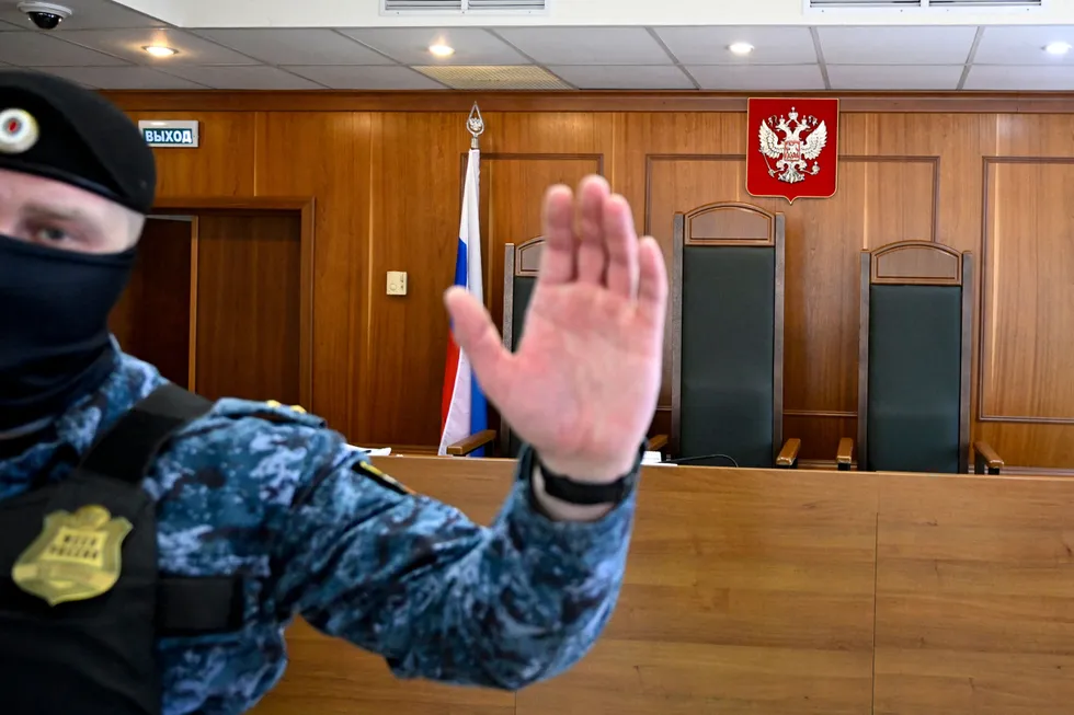 Судебный департамент перестал публиковать единые данные о судимости с 2005 года. Эти статистики позволяли отслеживать динамику репрессий, судебную практику и косвенно — масштабы отправки обвиняемых на войну; заменить их будет крайне сложно.
