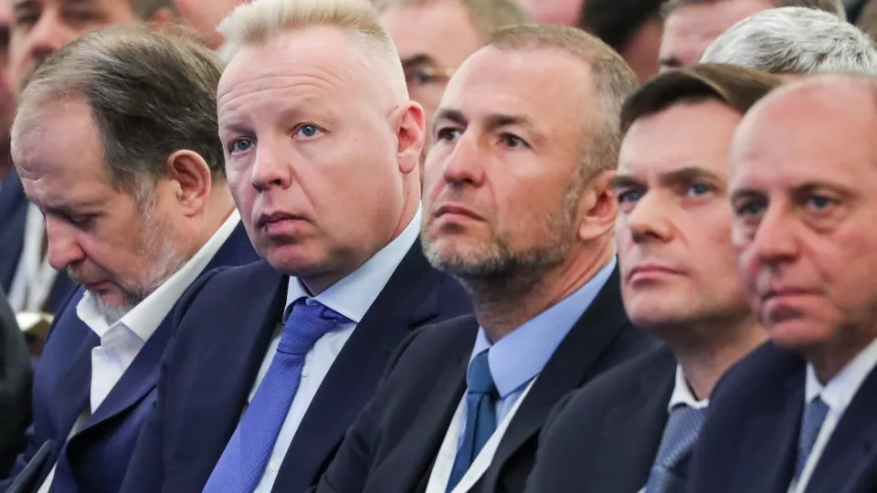 Крупнейшее объединение российских предпринимателей предложило закрыть для свободного доступа судебные акты и сведения по искам компаний, требующим возмещения убытков от санкций. Инициативу рассматривают в администрации и Минюсте; Минэкономразвития выступает против.
