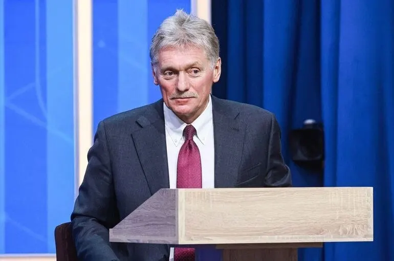 Пресс‑секретарь Кремля заявил, что правительство не планирует вводить компенсации или специальные меры поддержки для компаний в связи с отключениями мобильной связи.