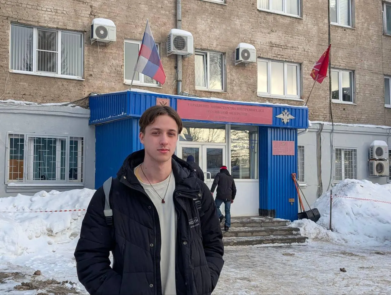 Минюст внёс 19‑летнего тульского активиста Евгения Малюгина в реестр «иностранных агентов». Сам Малюгин называет решение политически мотивированным, намерен оспаривать его. Ранее против него были составлены несколько протоколов и наложены штрафы; в феврале он уехал из России.