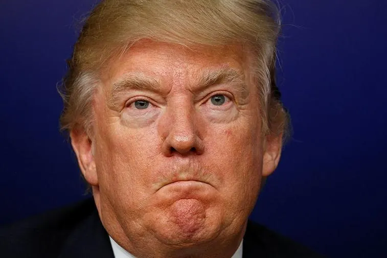 Президент США Дональд Трамп назвал ответ Тегерана «совершенно неприемлемым». Иран выставил ряд условий — от отмены санкций до признания суверенитета в Ормузском проливе; стороны остаются в глубоком разногласии на фоне продолжающегося конфликта.