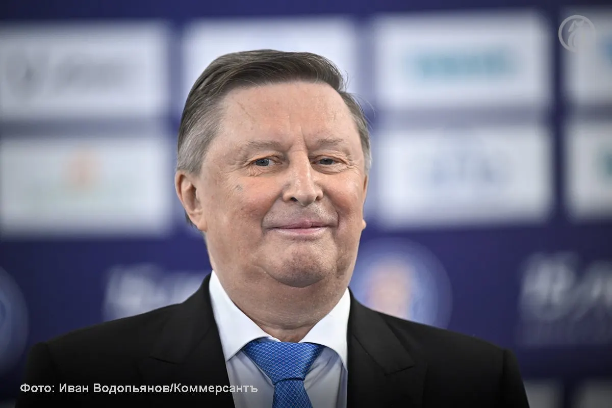 Сообщается о смерти бывшего министра обороны РФ и спецпредставителя президента Сергея Иванова. Подробности пока не раскрываются.
