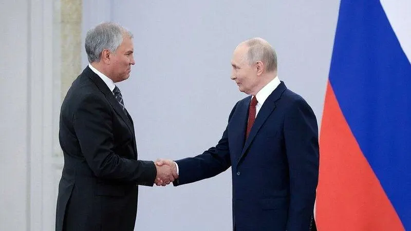 Спикер Госдумы выразил благодарность президенту после вручения ордена «За доблестный труд», отметив вклад в становление конкурентной партийной системы и устойчивость политической системы.