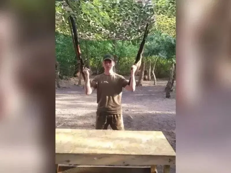 Прокуратура переквалифицировала обвинение с тяжкого вреда здоровью на покушение на убийство: пьяный мужчина без прав намеренно переехал женщину, ранее он уже привлекался за нетрезвую езду.