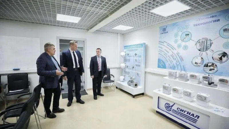 Совет ЕС опубликовал постановление о 21-м пакете санкций: в список попало предприятие из Энгельса, которое поставляет комплектующие для авиации и оказывает поддержку ВС России в зоне СВО.