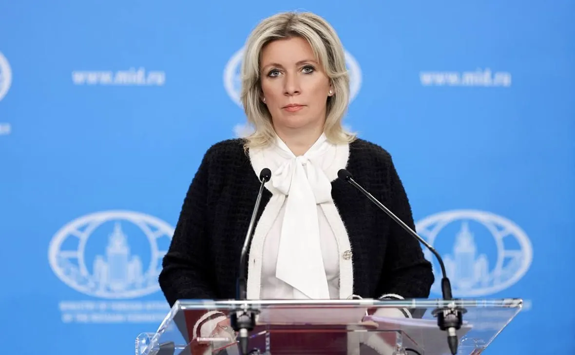 В МИД РФ назвали сообщение о введении «выездных виз» фейком и напомнили о конституционном праве на выезд за границу.