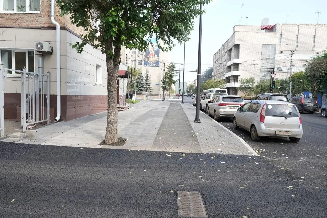 На перекрестках города вводят новую схему движения с diagonal переходами и светофорами: переработаны узлы на Сурикова–Ленина, Урицкого и Диктатуры Пролетариата с Ленина.