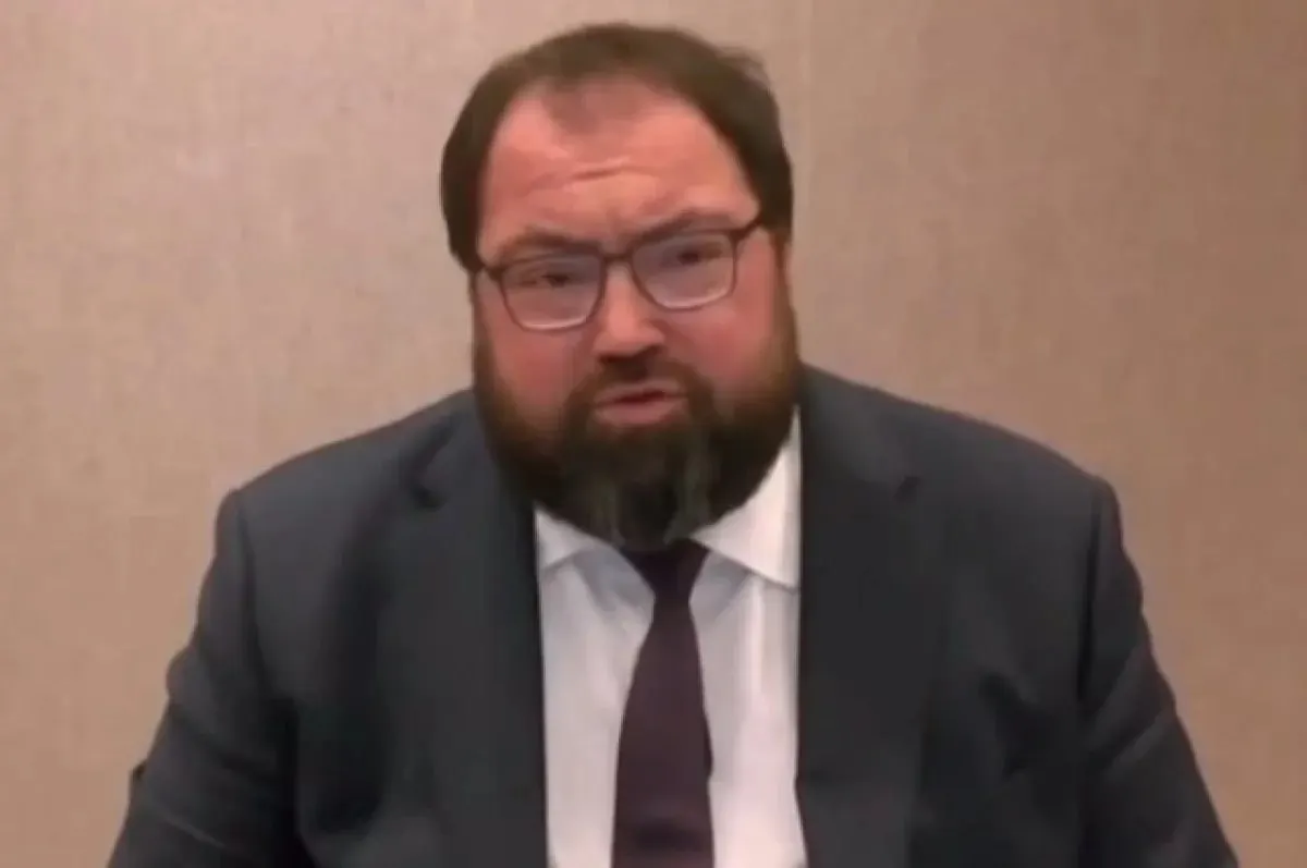 Глава Минцифры сообщил о возможном влиянии новой процедуры верификации на установку российских приложений на устройства под управлением Android.
