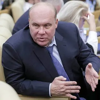 Депутат Госдумы предложил установить памятный день участников специальной военной операции, предполагая, что его можно отметить в последнее воскресенье марта.